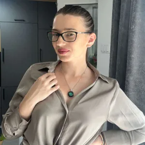 Astorya - Necklace with zodiac sign pendant