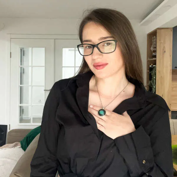 Astorya - Necklace with zodiac sign pendant