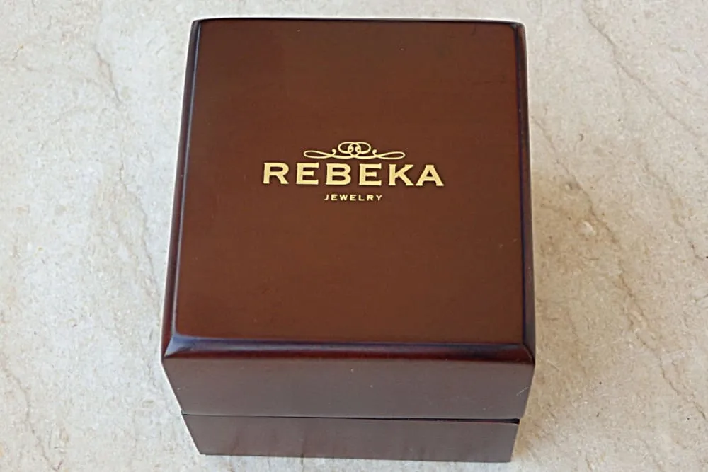 Rebeka heart earrings